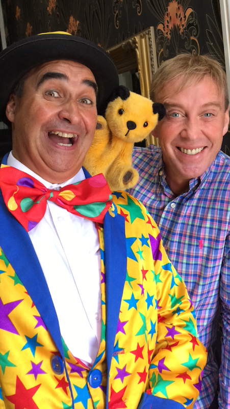 Adrian Catch - Lancashire Children's Entertainer