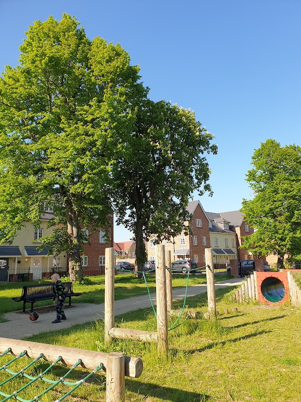 Captain gardens play park