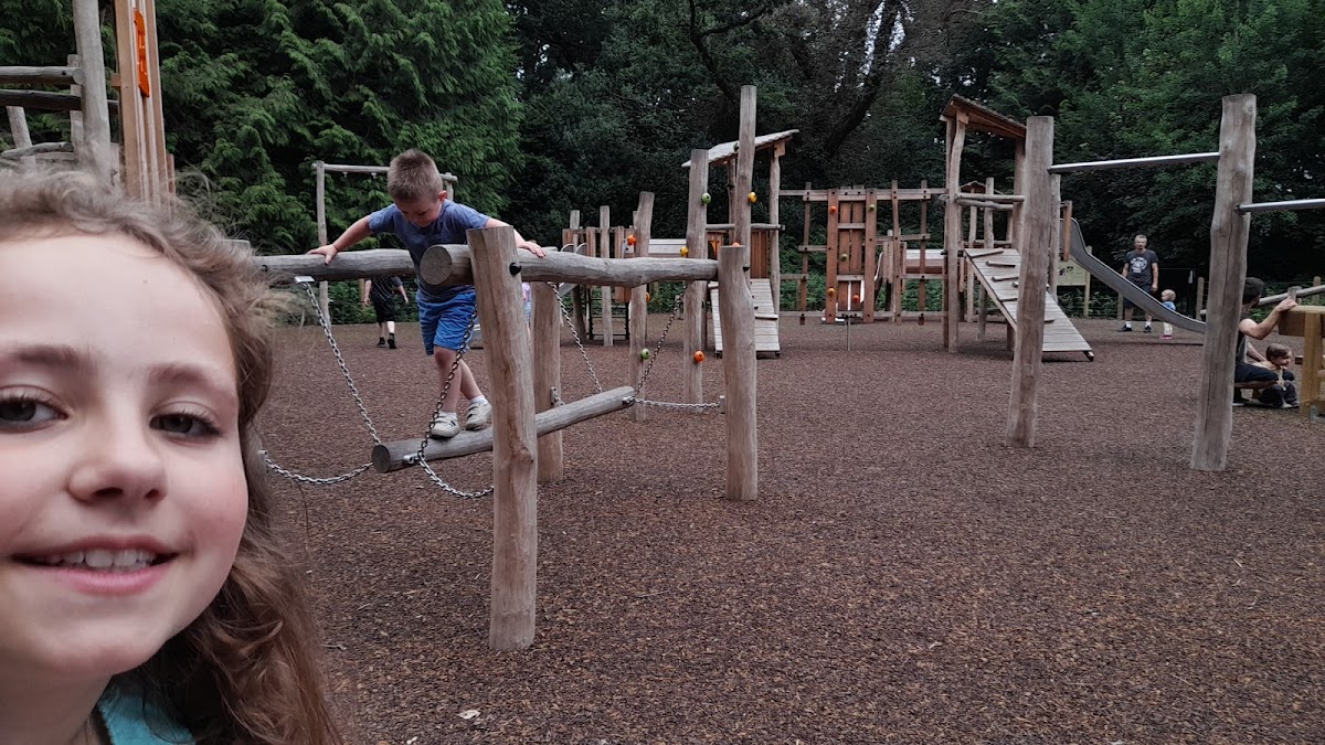 Derrymore Woods Play Area