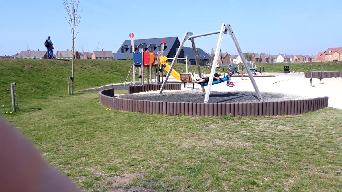 Great Denham Playground and Park