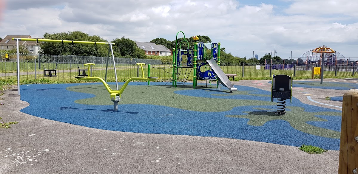 Grove Road Recreation Ground Play Area