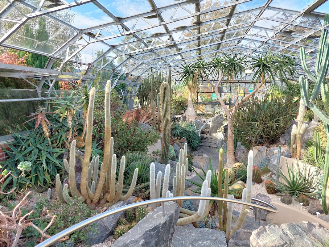 Inverness Botanic Gardens and Café