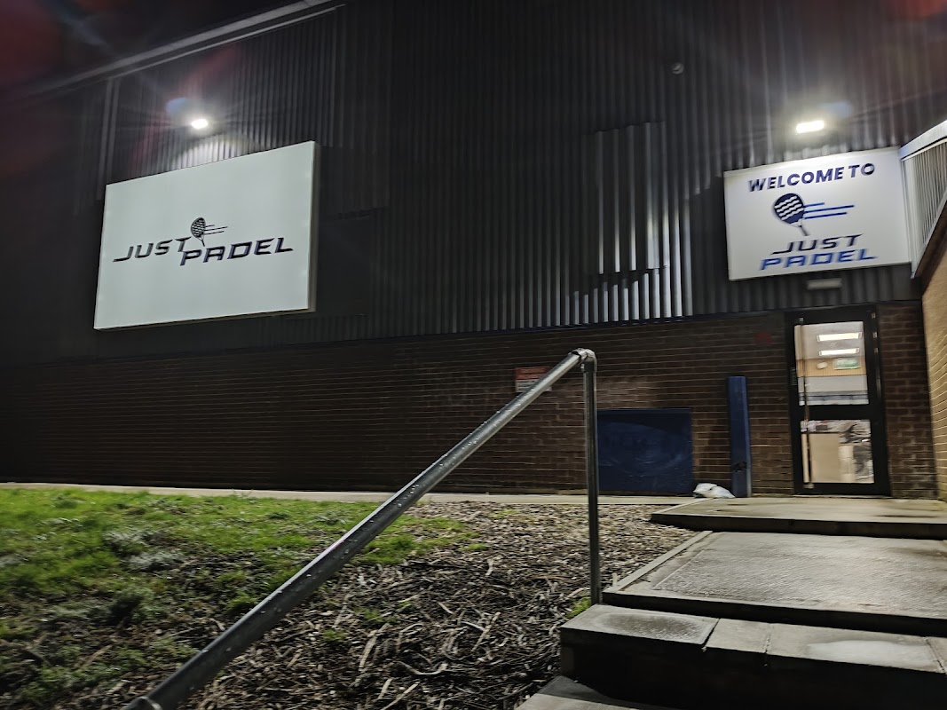 Just Padel Bolton