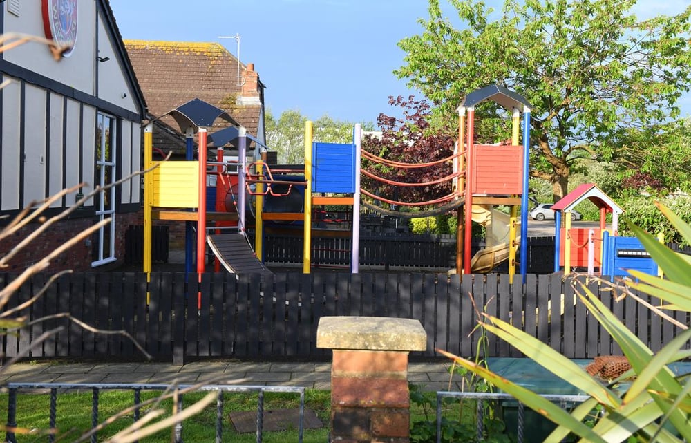 Owl & Pussycat Wacky Warehouse