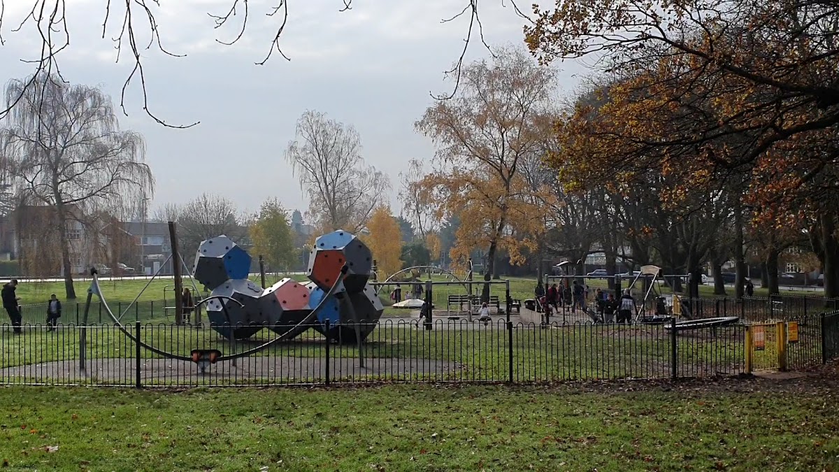 Oxhey Park Kids Playground