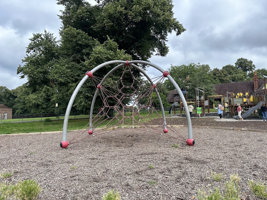 Palmer Park Wokingham Road Playground