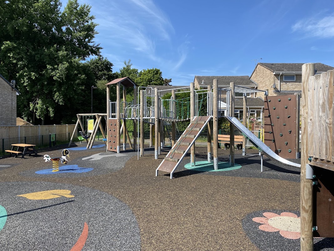 Puffin Close Play Area