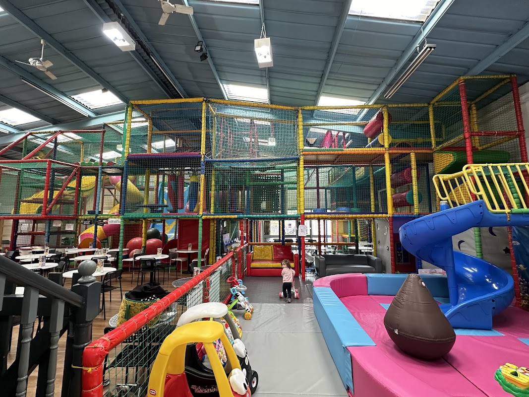 Round The Twist Tameside