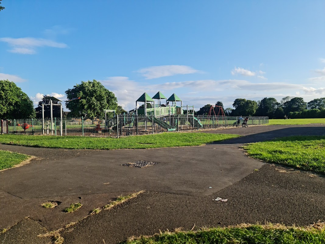 Stopsley adventure playground