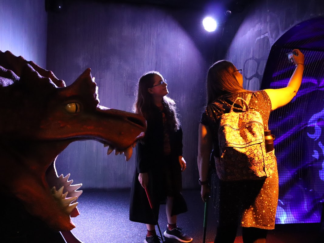 The Hole In Wand, Leeds