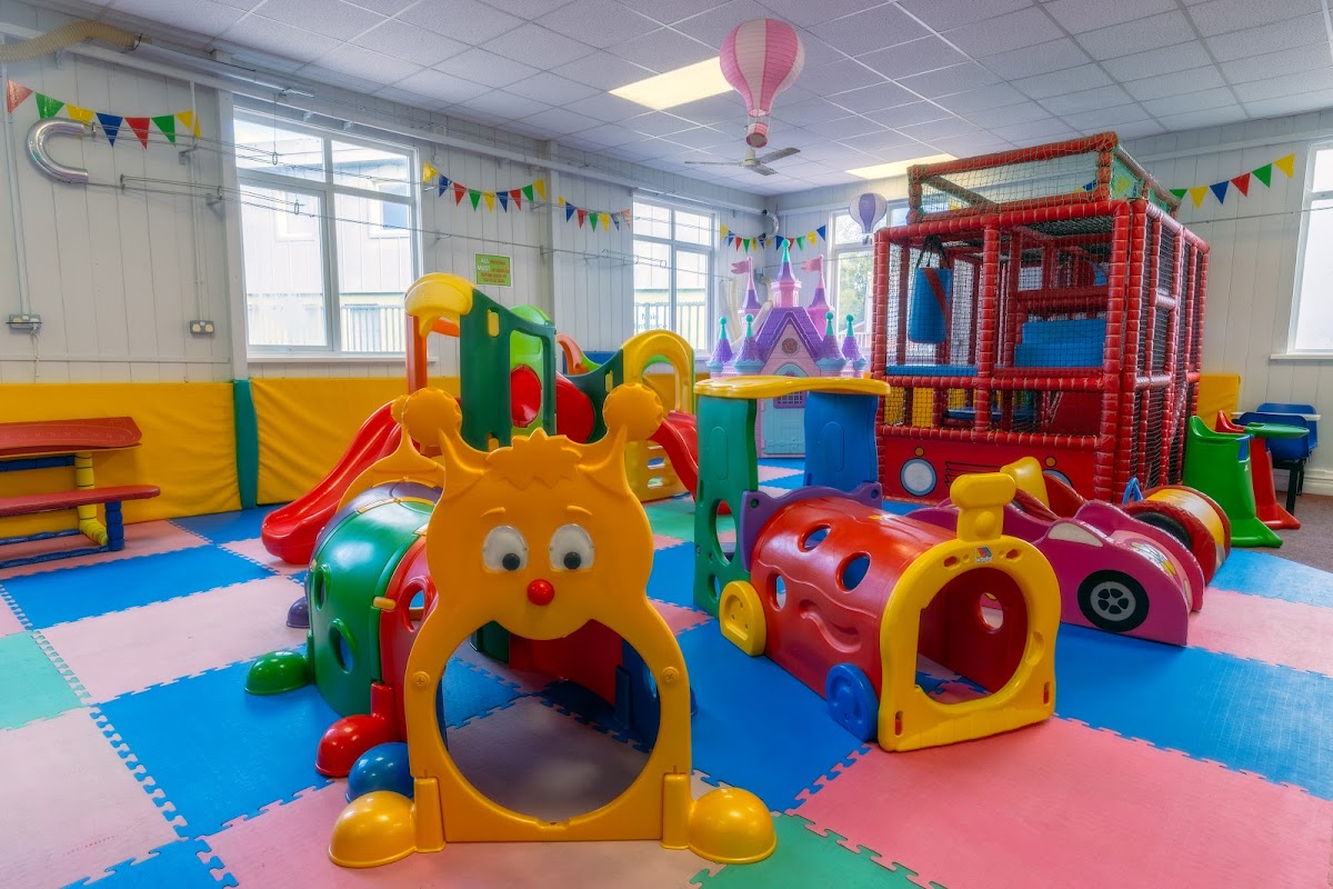 Tumbling Teds Playhouse