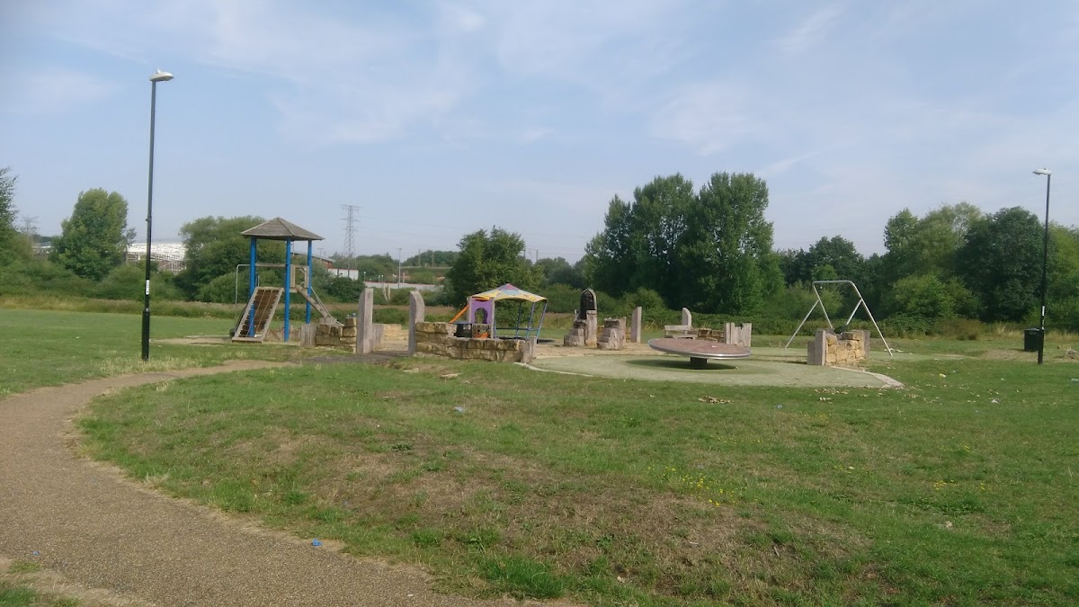 Willenhall Brookstray Park and Kids Play Area