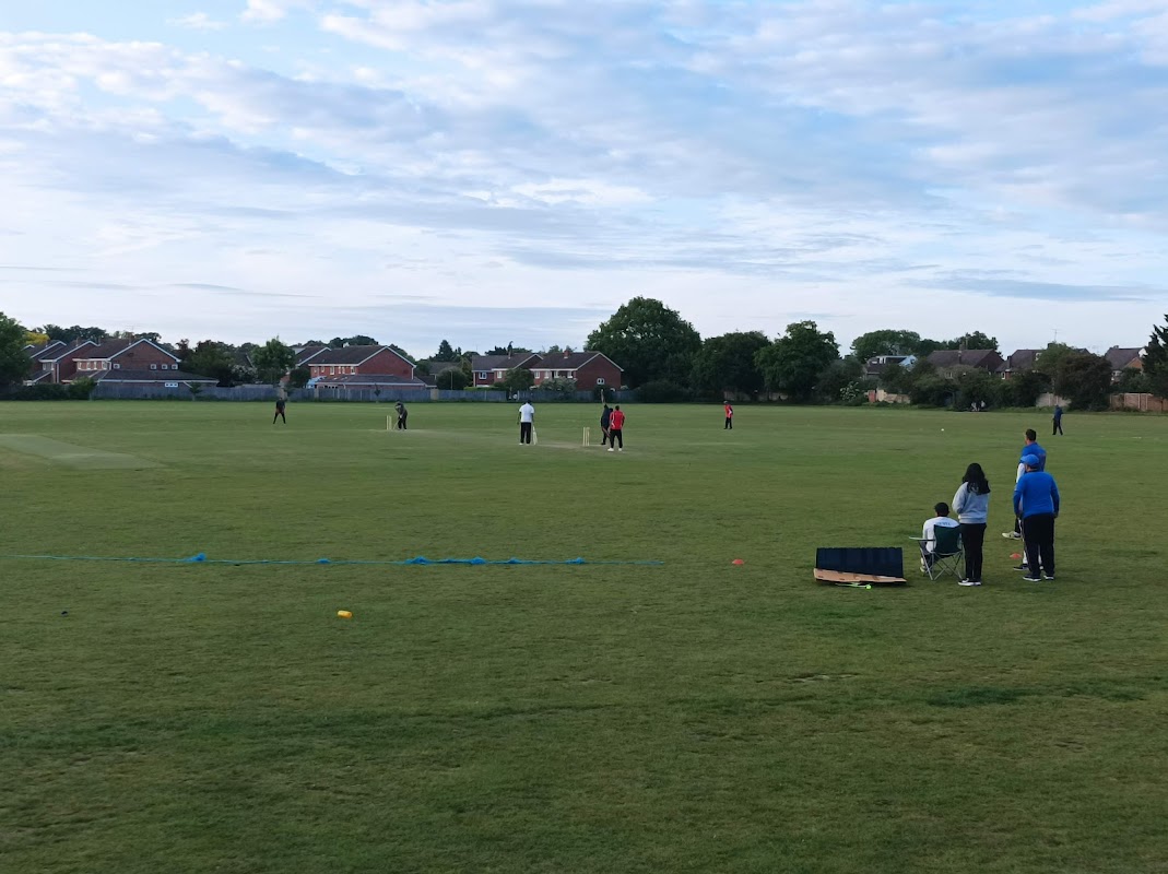 Woodford Park Leisure Centre